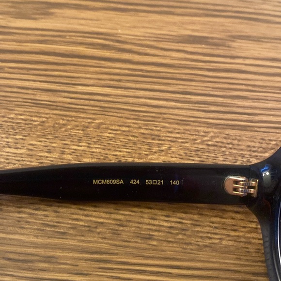 Navy Blue MCM Sunglasses w/  Glasses Case - Picture 8 of 9